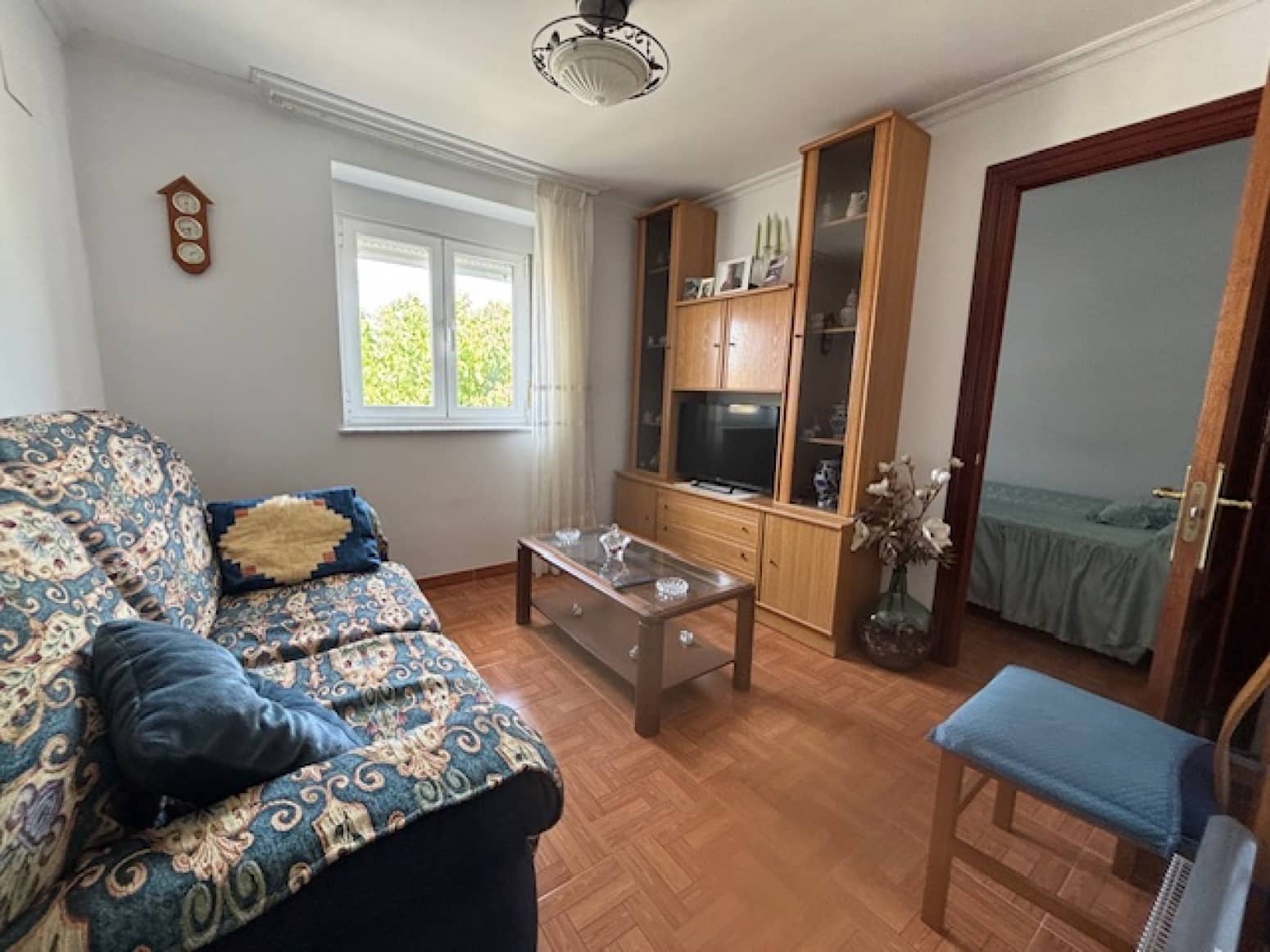 3 soveværelse Villa til salg i Alar del Rey med garage - € 69.000 (Ref: 9248028)