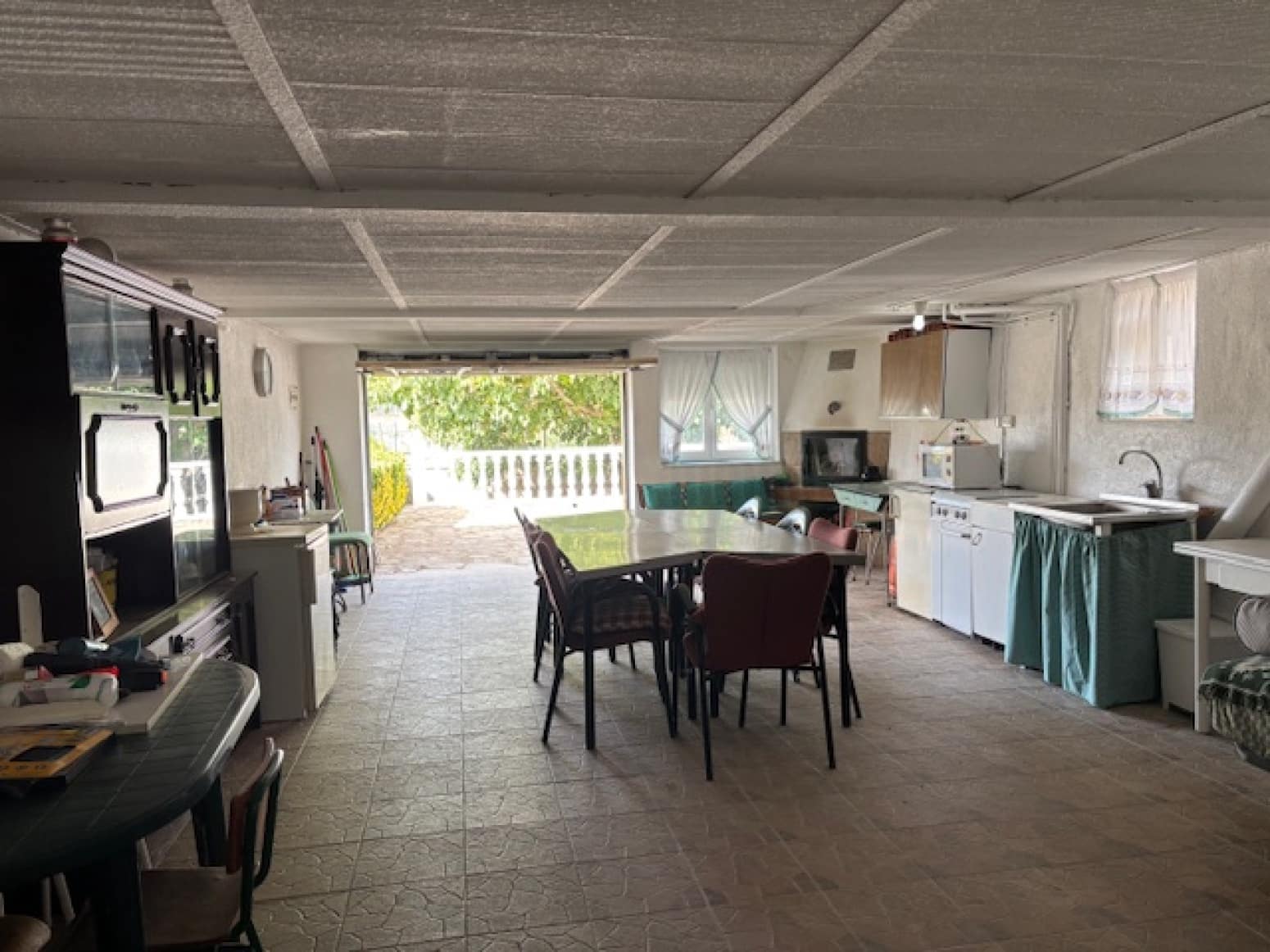 3 soveværelse Villa til salg i Alar del Rey med garage - € 69.000 (Ref: 9248028)