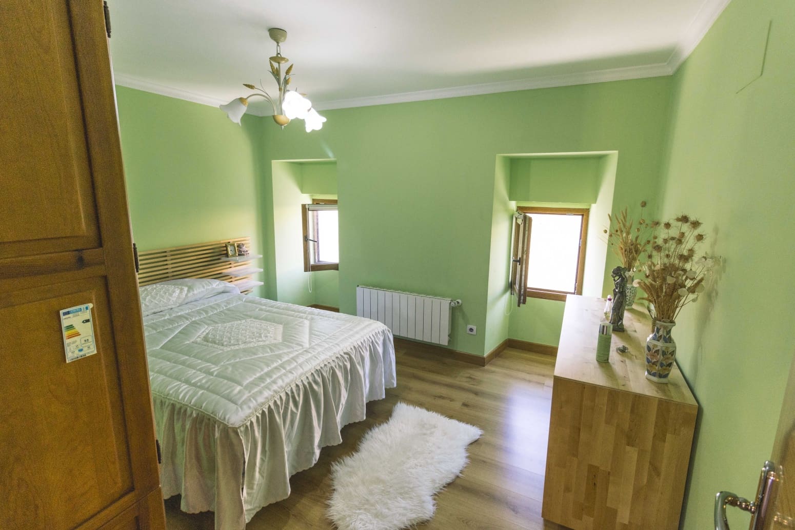 4 bedroom Villa for sale in Basconcillos del Tozo - € 135,000 (Ref: 9326098)