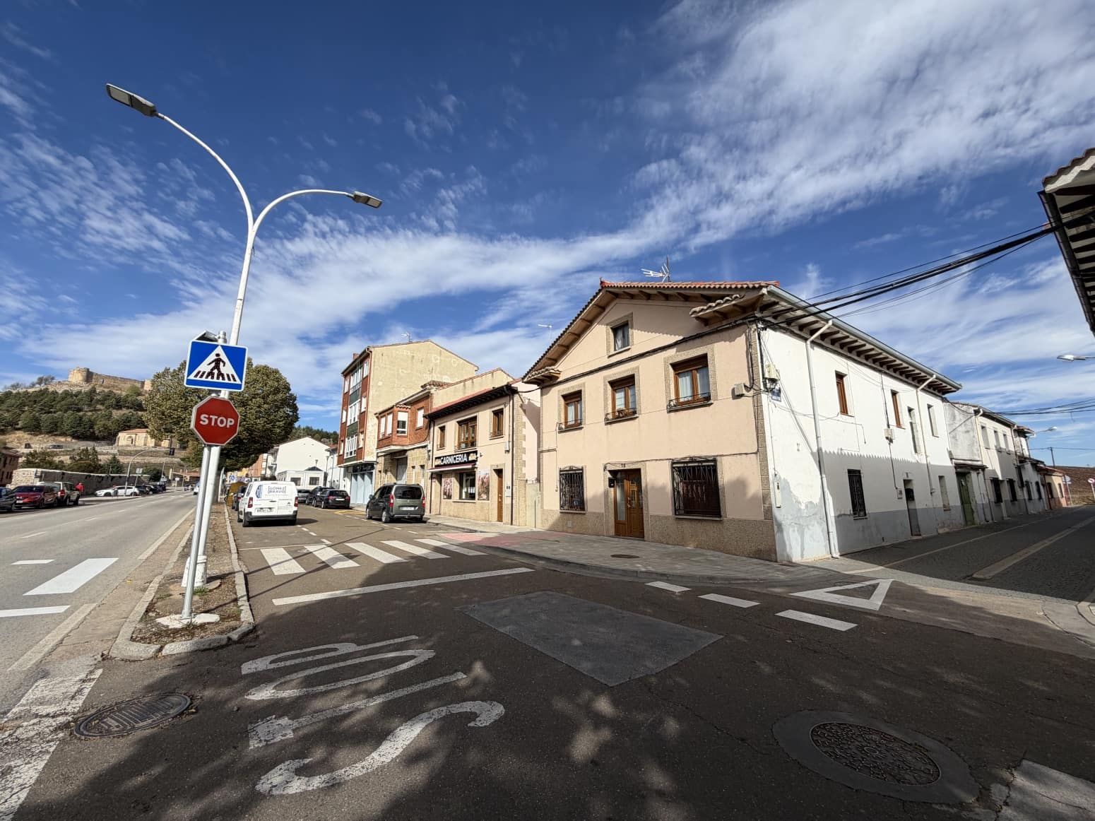 Villa for sale in Aguilar de Campoo - € 60,000 (Ref: 9342029)