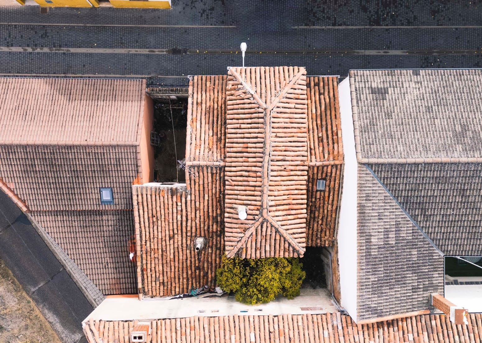 Villa for sale in Aguilar de Campoo - € 60,000 (Ref: 9342029)