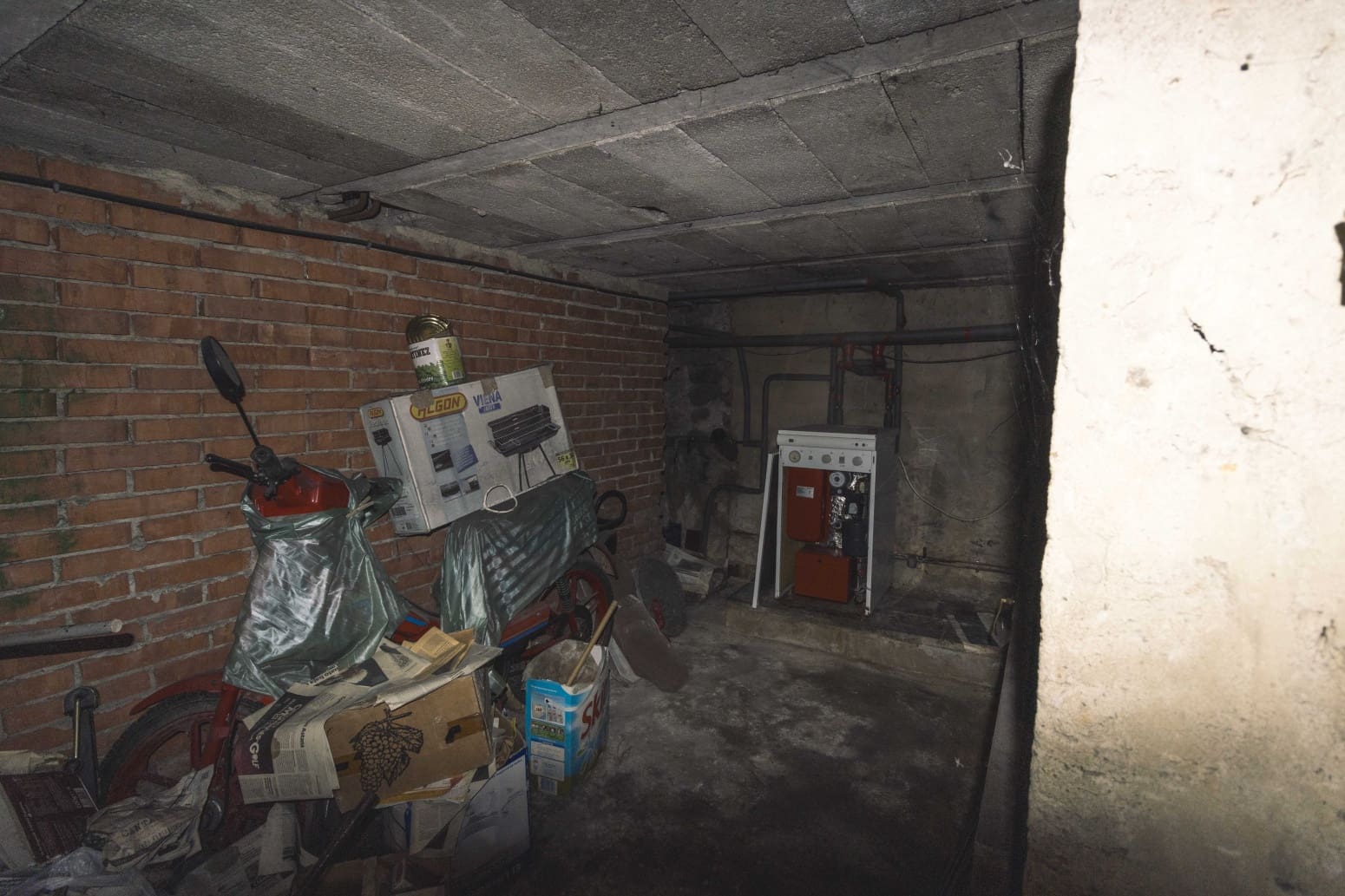 7 makuuhuone Huvila myytävänä paikassa Barruelo de Santullan mukana 
autotalli - 90 000 € (Ref: 9342031)