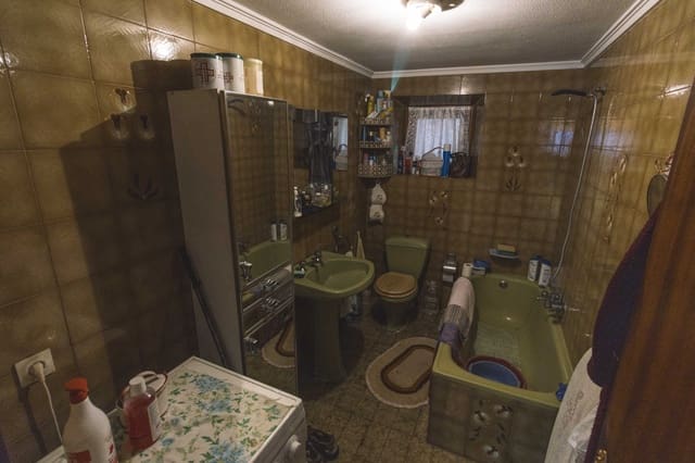 7 sovrum Villa till salu i Barruelo de Santullán med garage - 90 000 € (Ref: 9342031)