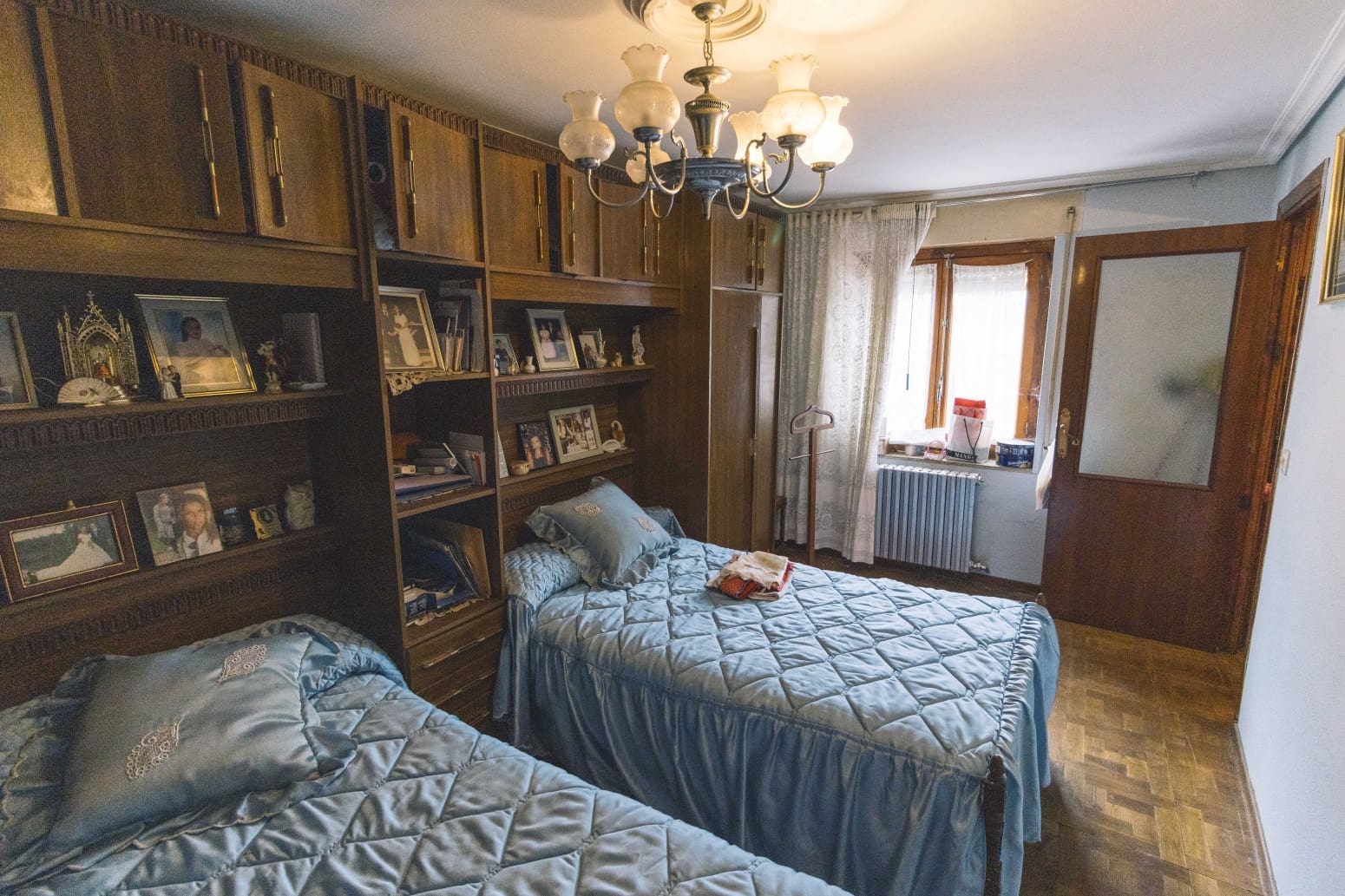 7 makuuhuone Huvila myytävänä paikassa Barruelo de Santullan mukana 
autotalli - 90 000 € (Ref: 9342031)