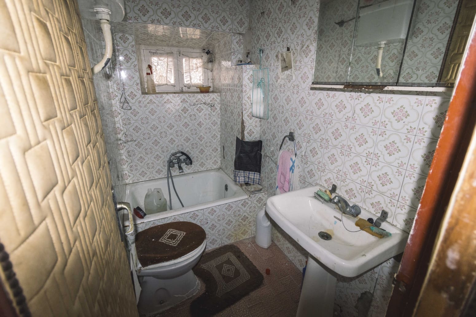 7 makuuhuone Huvila myytävänä paikassa Barruelo de Santullan mukana 
autotalli - 90 000 € (Ref: 9342031)