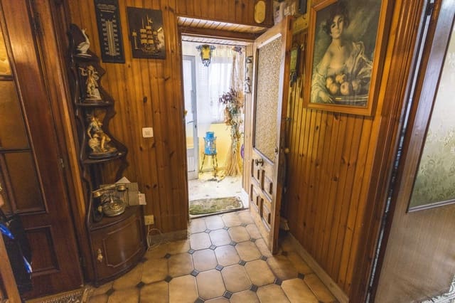 7 sovrum Villa till salu i Barruelo de Santullán med garage - 90 000 € (Ref: 9342031)