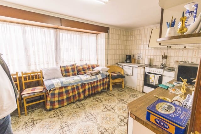 7 sovrum Villa till salu i Barruelo de Santullán med garage - 90 000 € (Ref: 9342031)