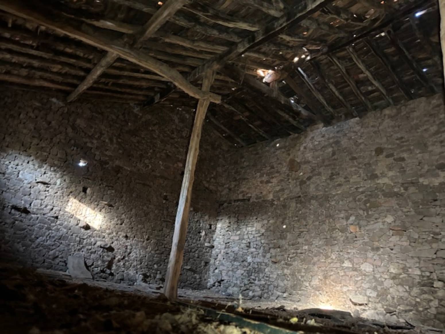 4 chambre Villa/Maison à vendre à Valdeolea - 30 000 € (Ref: 9342034)