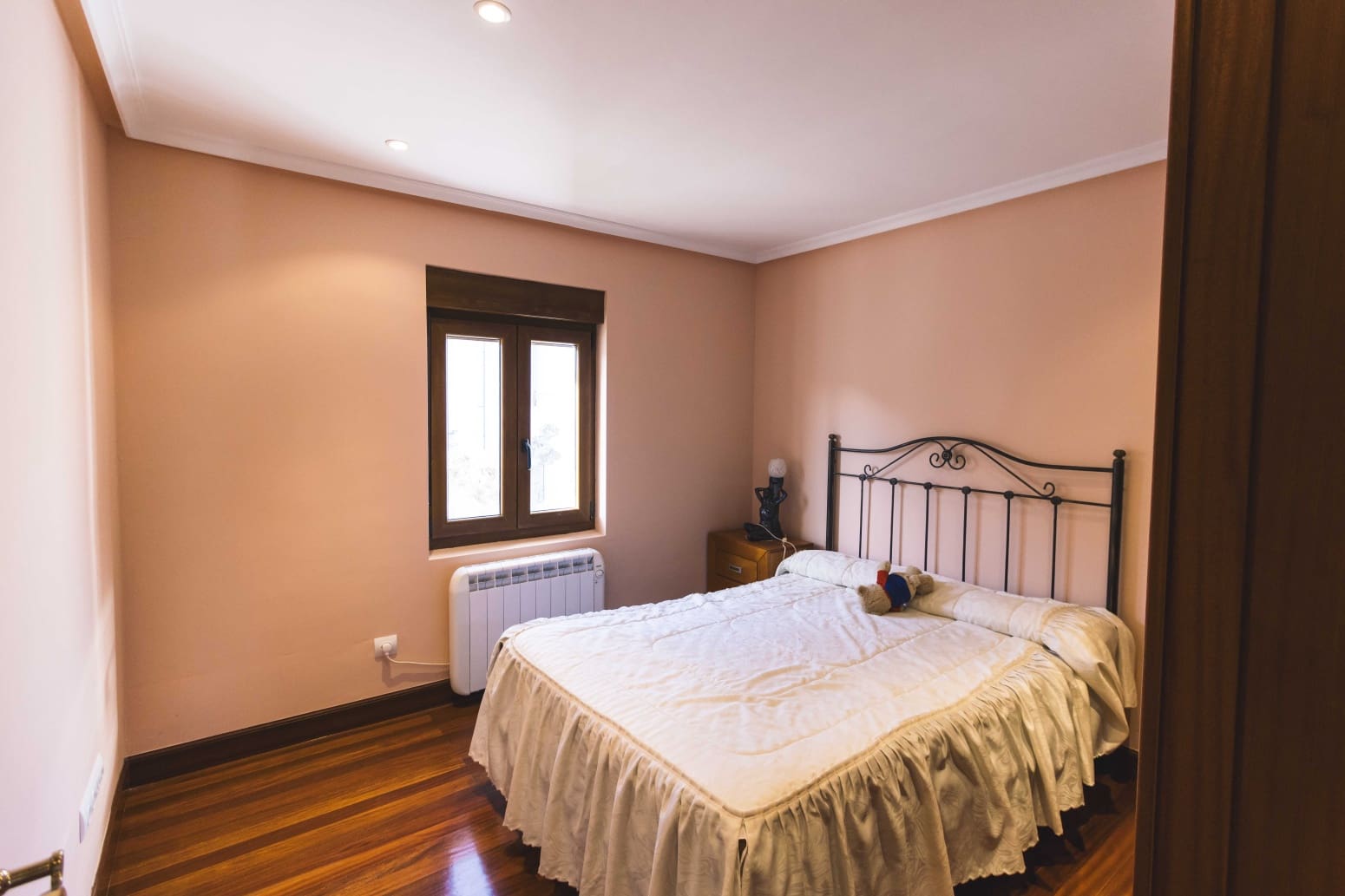 3 chambre Villa/Maison à vendre à Valdeolea avec garage - 90 000 € (Ref: 9356706)