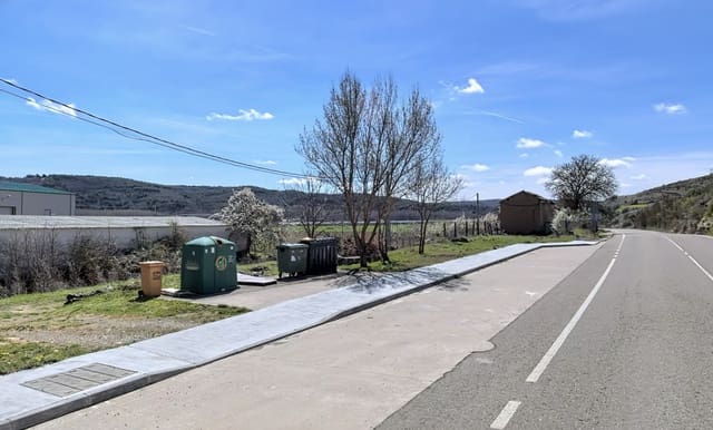 Building Plot for sale in Alar del Rey - € 9,000 (Ref: 9375035)