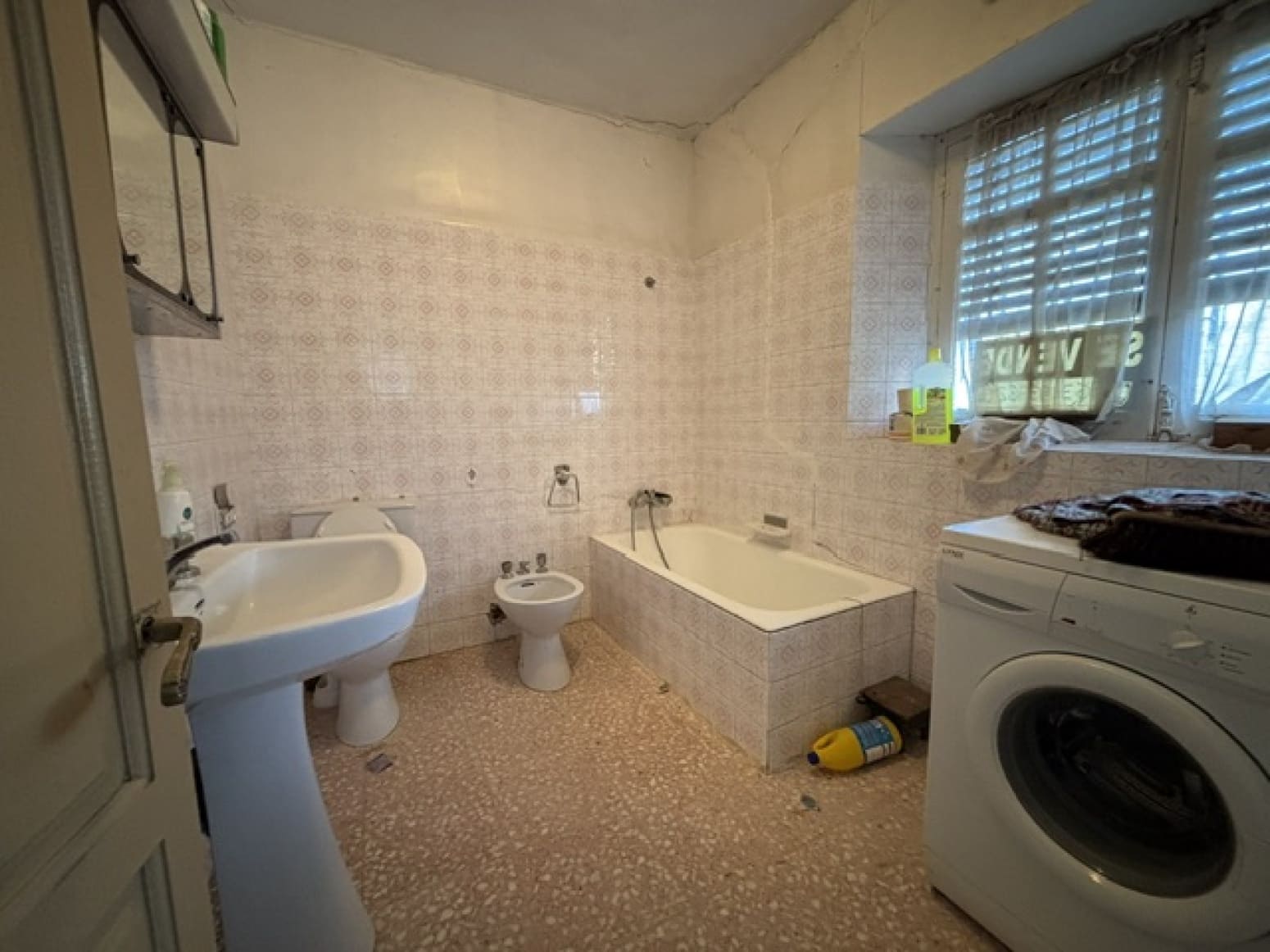 5 soverom Villa til salgs i Payo de Ojeda med garasje - € 52 000 (Ref: 9393267)