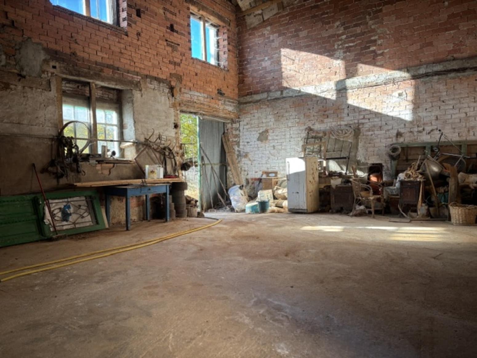 5 soverom Villa til salgs i Payo de Ojeda med garasje - € 52 000 (Ref: 9393267)