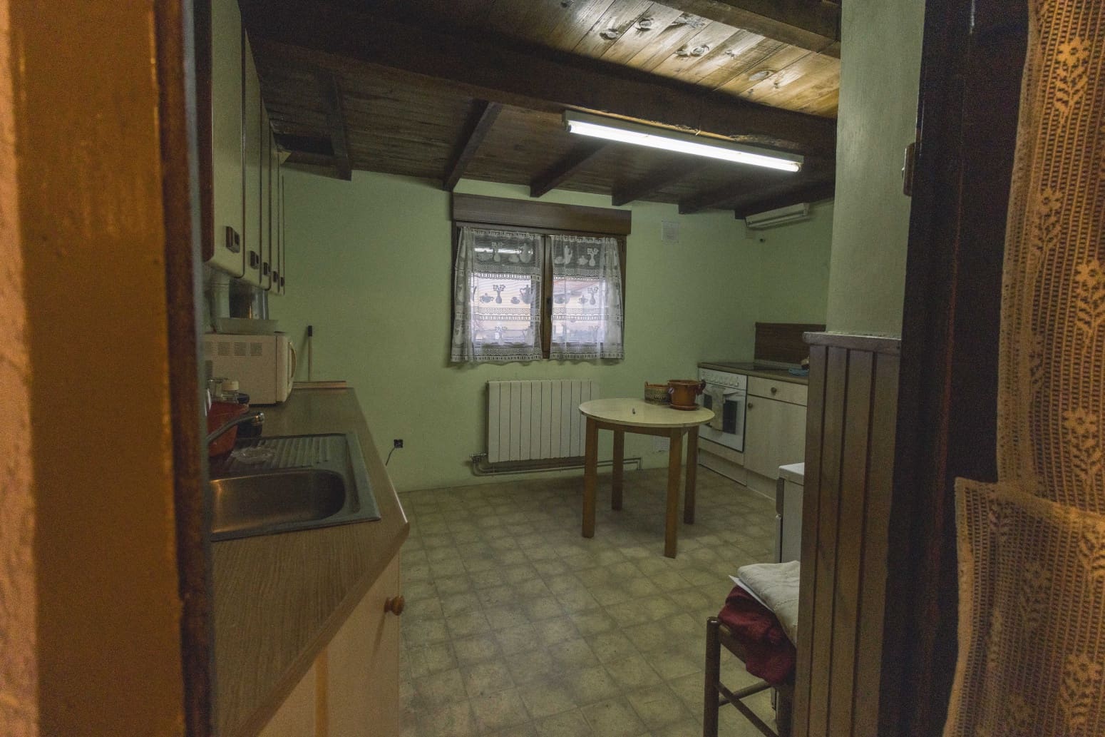 3 soverom Villa til salgs i Aguilar de Campoo - € 58 000 (Ref: 9398247)