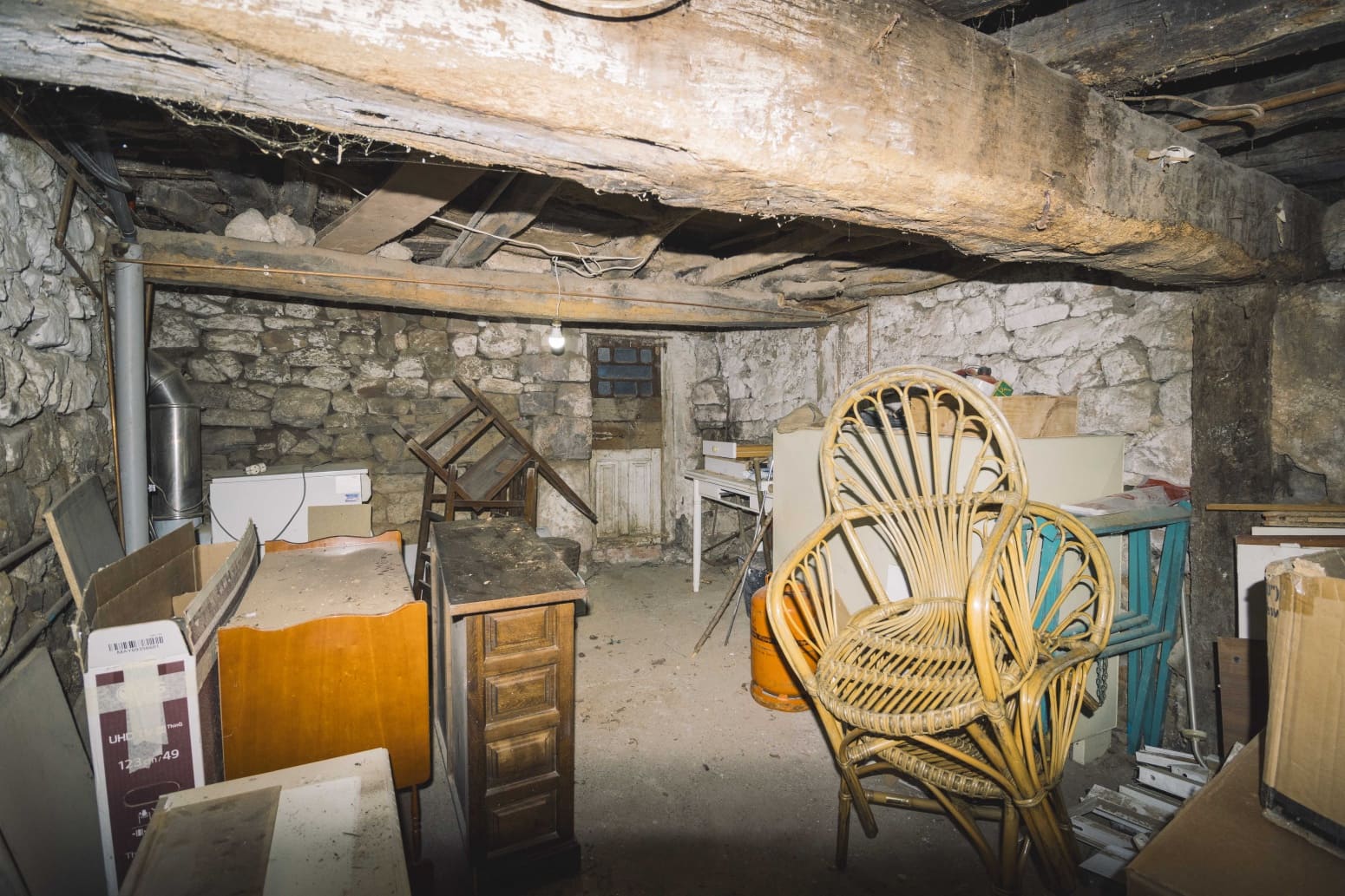 3 soverom Villa til salgs i Aguilar de Campoo - € 58 000 (Ref: 9398247)