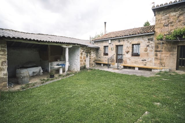 3 bedroom Villa for rent in Valdeprado del Río, Valdeprado del Río - € 500 (Ref: 9400546)