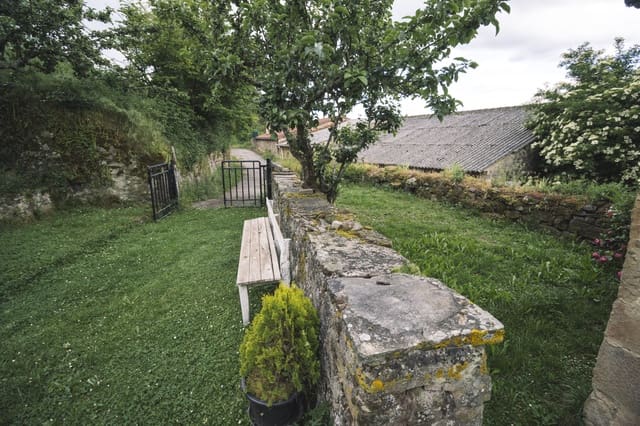 3 bedroom Villa for rent in Valdeprado del Río, Valdeprado del Río - € 500 (Ref: 9400546)