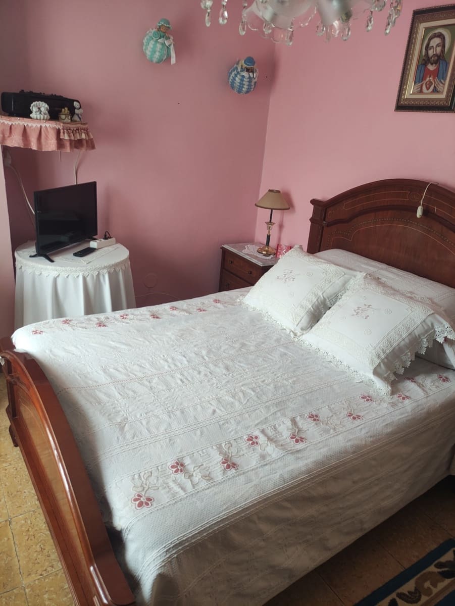 3 sovrum Villa till salu i Torrelavega - 200 000 € (Ref: 9413769)