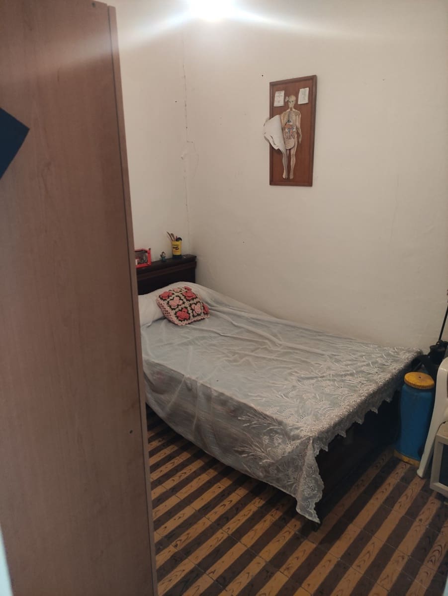 3 sovrum Villa till salu i Torrelavega - 200 000 € (Ref: 9413769)