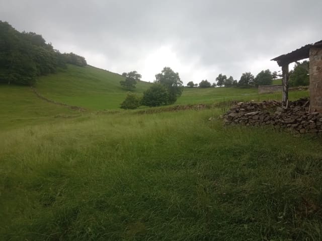 Building Plot for sale in Vega de Pas - € 70,000 (Ref: 9413772)