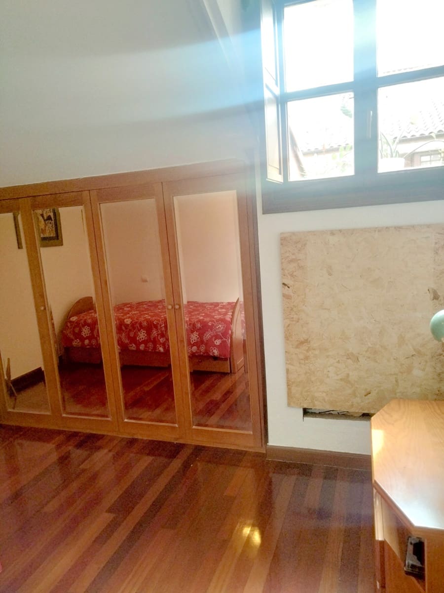 2 bedroom Flat for rent in Torrelavega - € 790 (Ref: 9413774)
