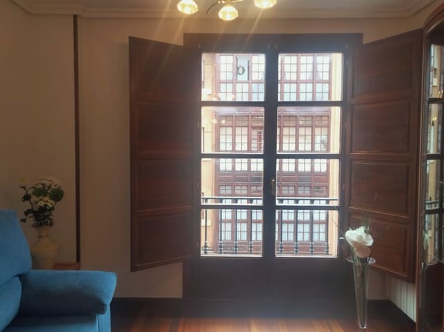 2 bedroom Flat for rent in Torrelavega - € 790 (Ref: 9413774)