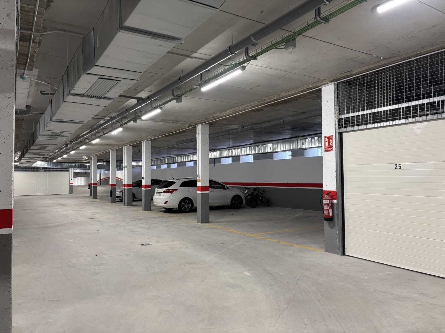 Garage til salg i Aguilar de Campoo - € 14.850 (Ref: 9424343)