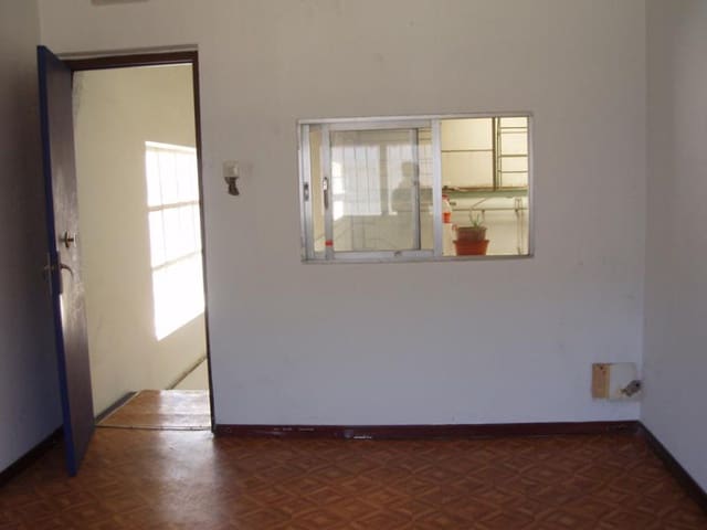 Commercieel te huur in Polanco - € 1.100 (Ref: 9430895)