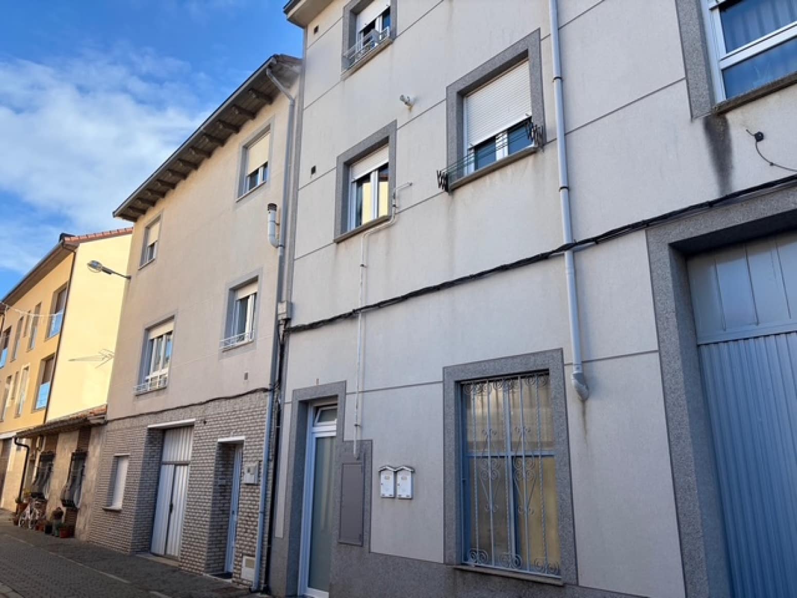 4 bedroom Flat for sale in Aguilar de Campoo - € 110,000 (Ref: 9441363)