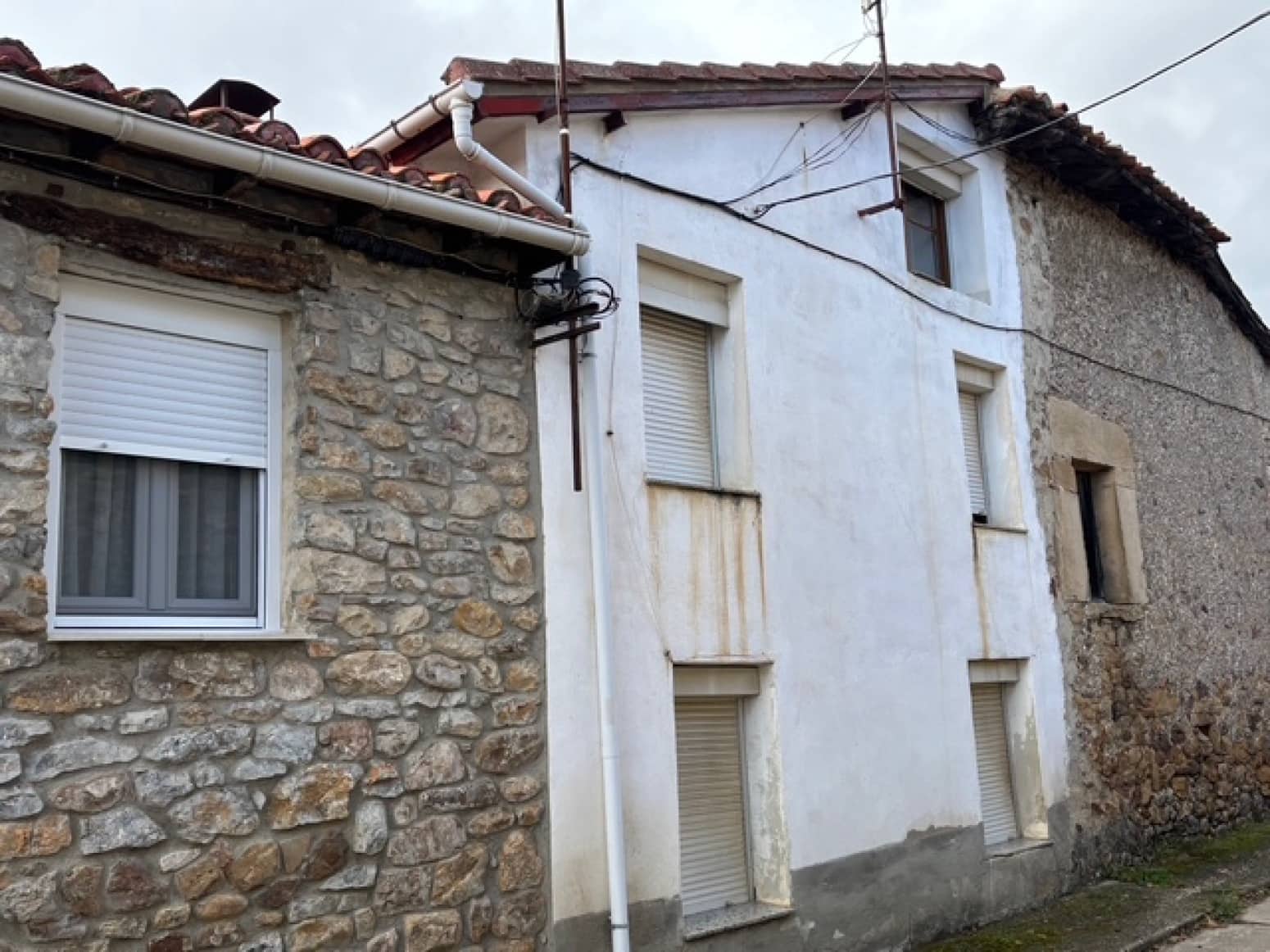 4 Zimmer Villa zu verkaufen in Barruelo de Santullan - 95.000 € (Ref: 9441774)