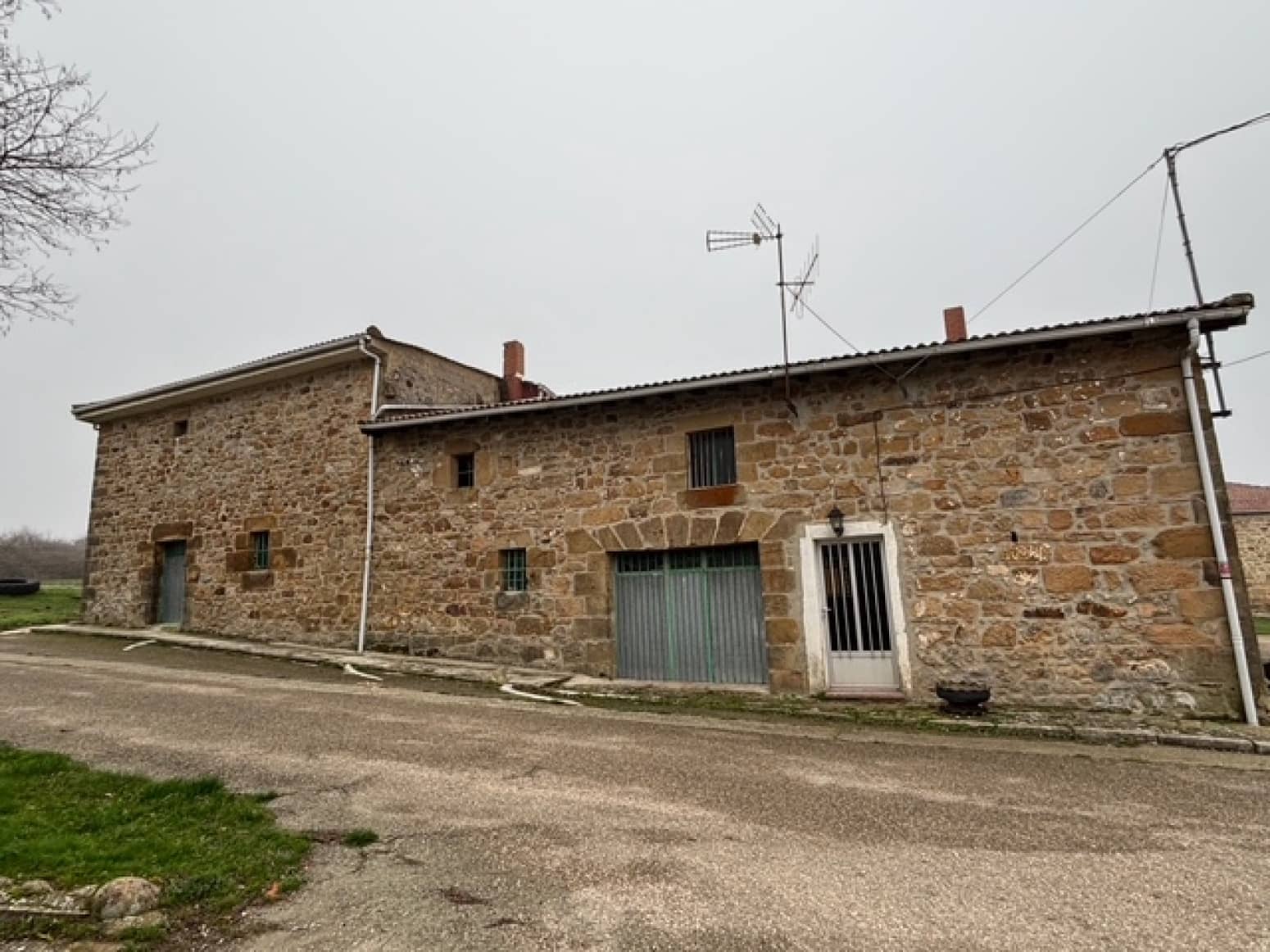 4 camera da letto Villa in vendita in Aguilar de Campoo con garage - 80.000 € (Rif: 9471157)