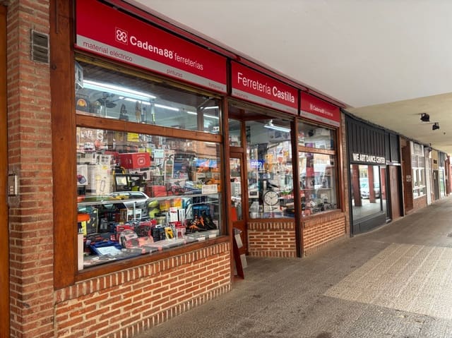 Bedrijf te koop in Aguilar de Campoo - € 350.000 (Ref: 9475522)