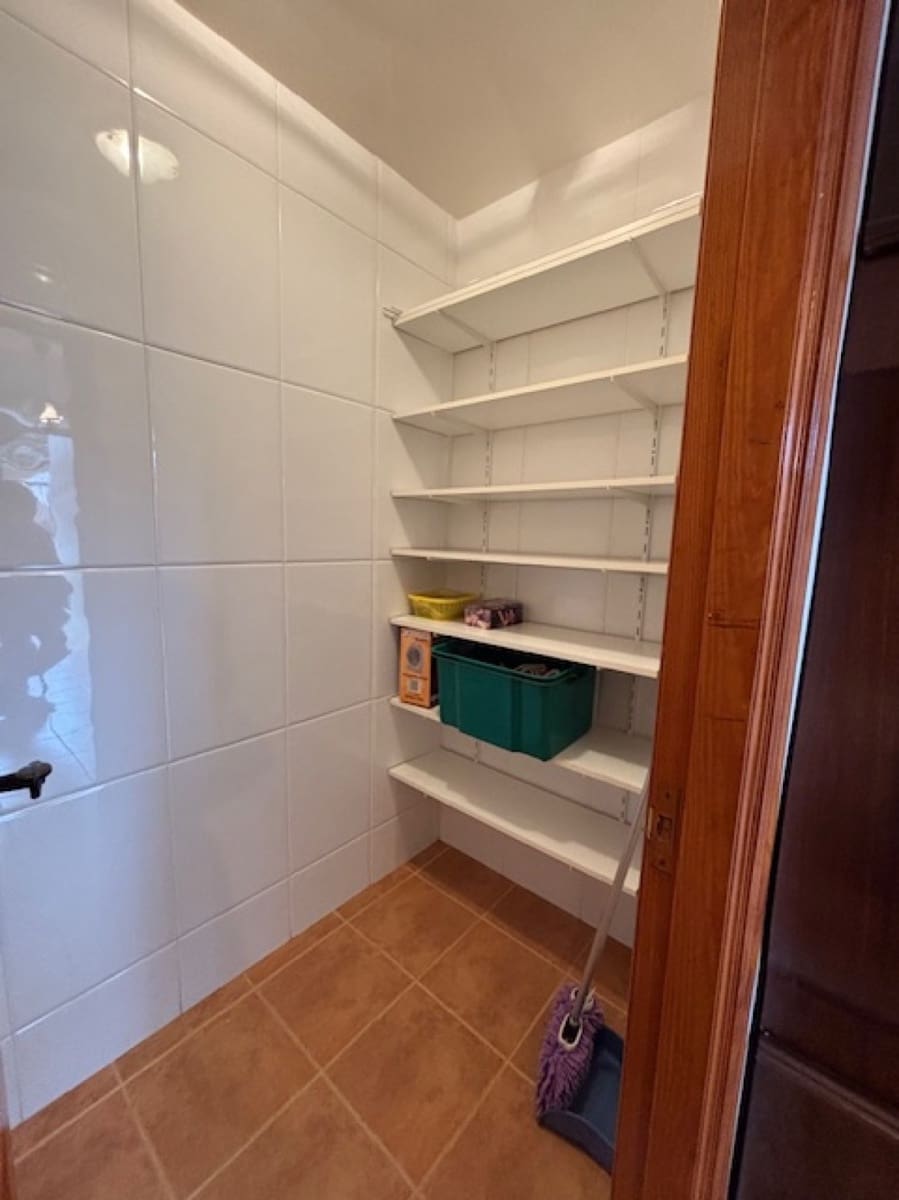 2 makuuhuone Huvila myytävänä paikassa Herrera de Pisuerga mukana 
autotalli - 108 000 € (Ref: 9512023)