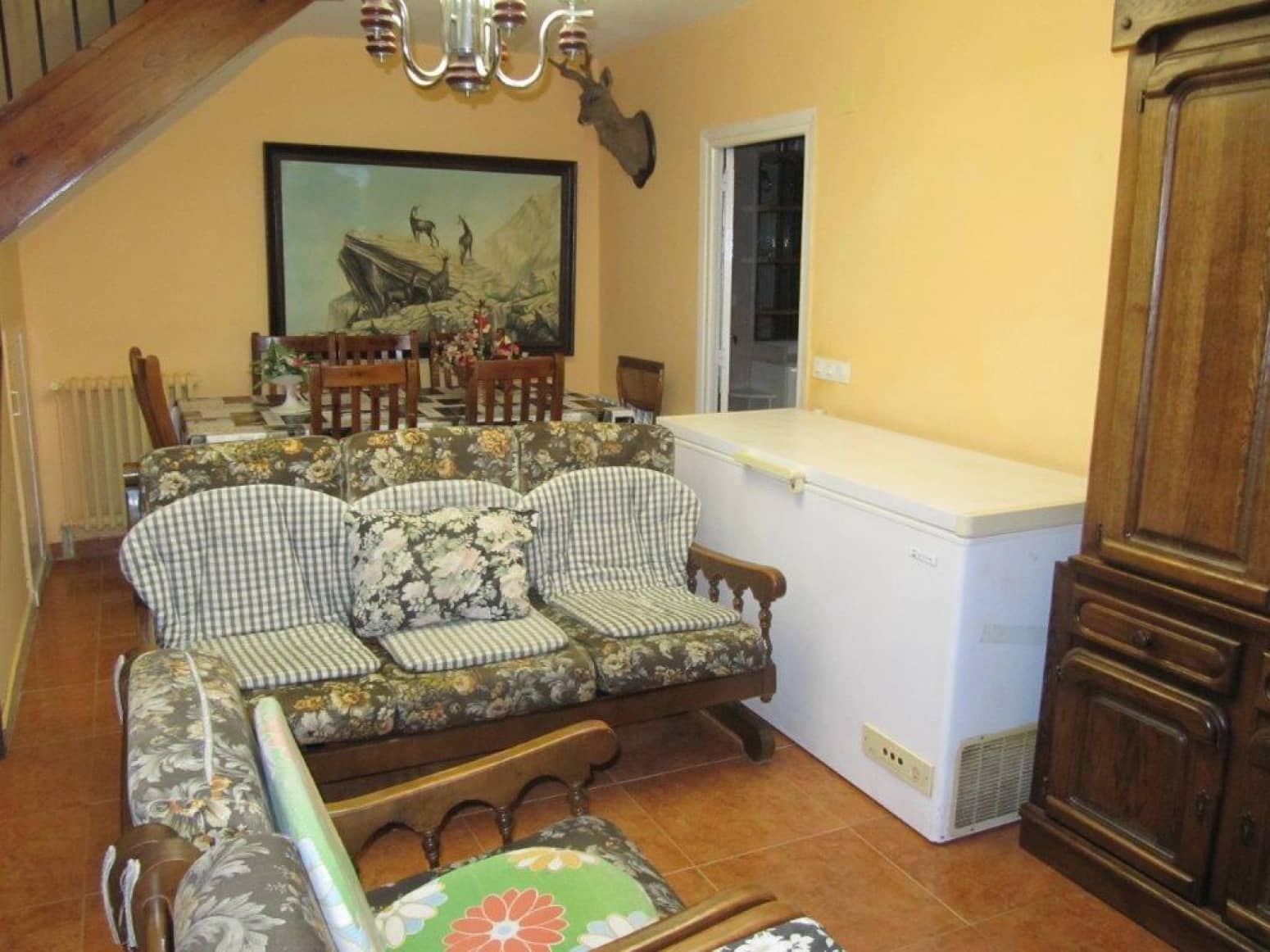 4 slaapkamer Flat te huur in Aguilar de Campoo - € 900 (Ref: 9512024)