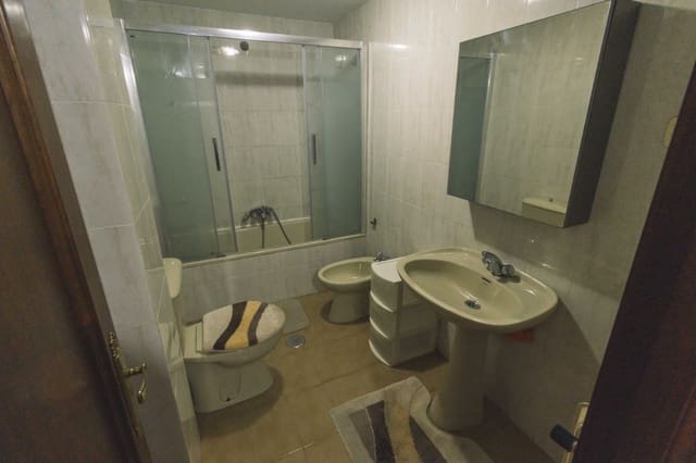 4 soveværelse Lejlighed til salg i Aguilar de Campoo - € 155.000 (Ref: 9518578)