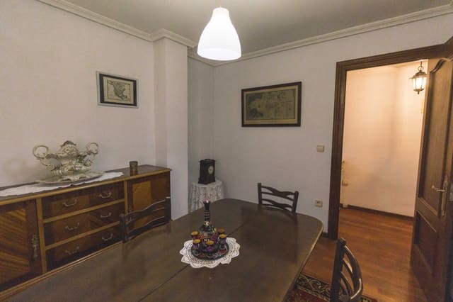 4 soveværelse Lejlighed til salg i Aguilar de Campoo - € 155.000 (Ref: 9518578)