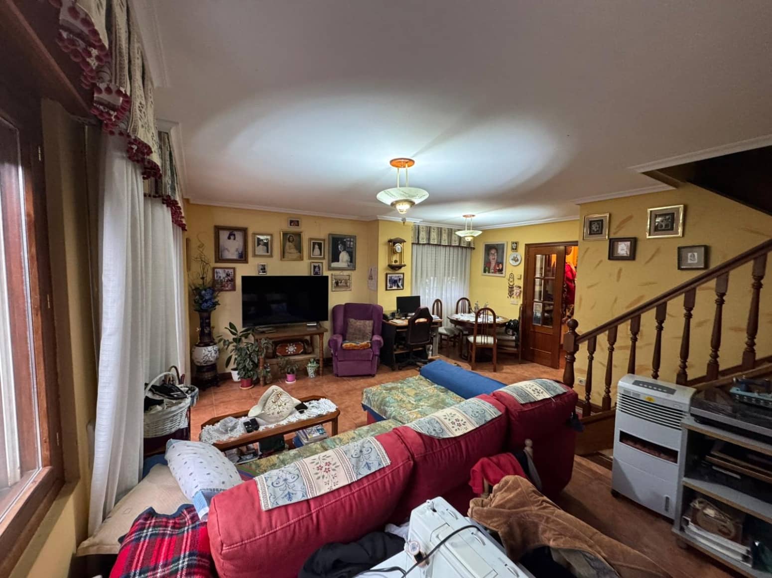 3 bedroom Villa for sale in Los Corrales de Buelna with garage - € 300,000 (Ref: 9536712)