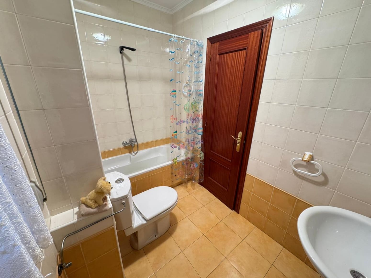 3 bedroom Villa for sale in Los Corrales de Buelna with garage - € 300,000 (Ref: 9536712)