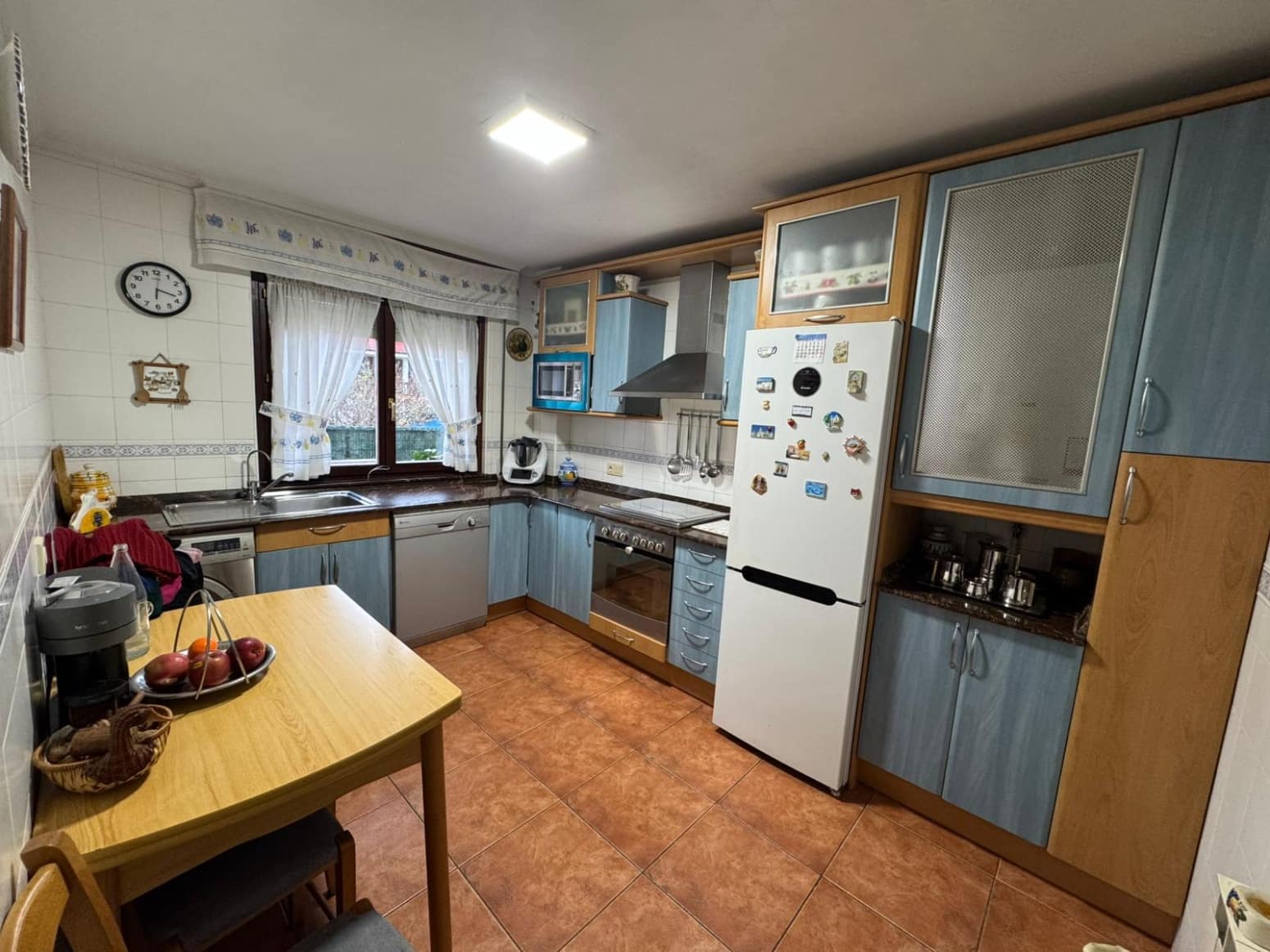 3 bedroom Villa for sale in Los Corrales de Buelna with garage - € 300,000 (Ref: 9536712)