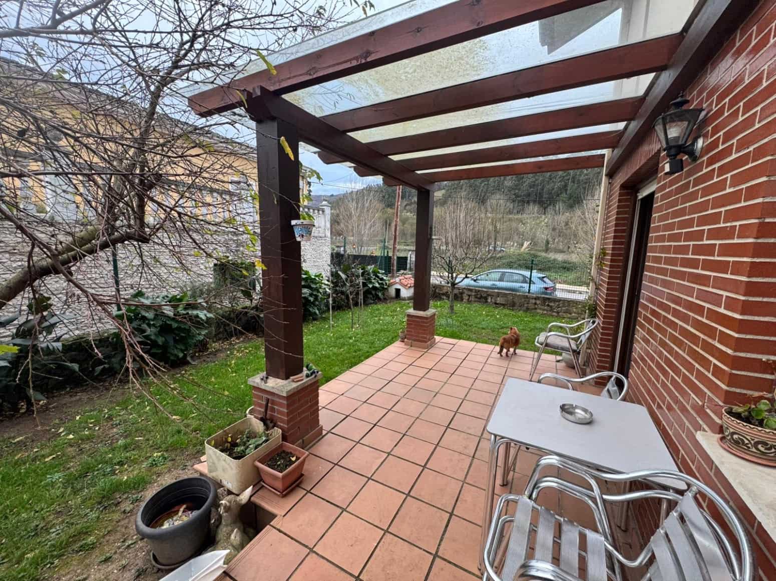 3 bedroom Villa for sale in Los Corrales de Buelna with garage - € 300,000 (Ref: 9536712)