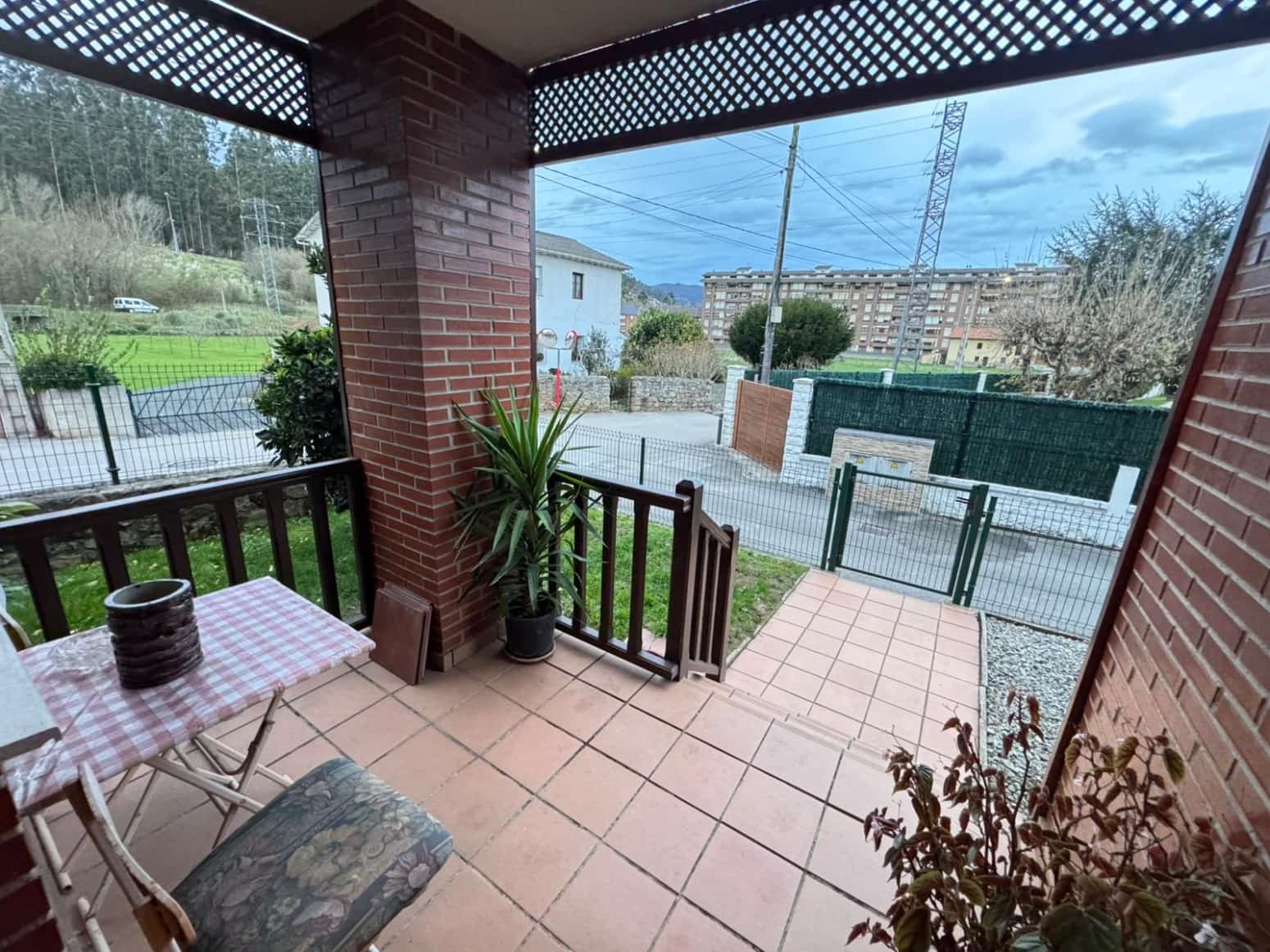 3 bedroom Villa for sale in Los Corrales de Buelna with garage - € 300,000 (Ref: 9536712)