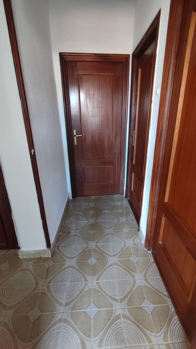 3 bedroom Flat for sale in Los Corrales de Buelna - € 108,000 (Ref: 9602583)