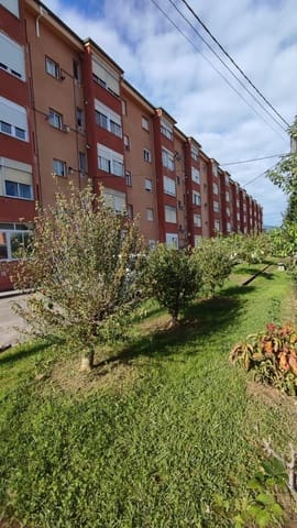 3 makuuhuone Asunto myytävänä paikassa Los Corrales de Buelna - 108 000 € (Ref: 9602583)