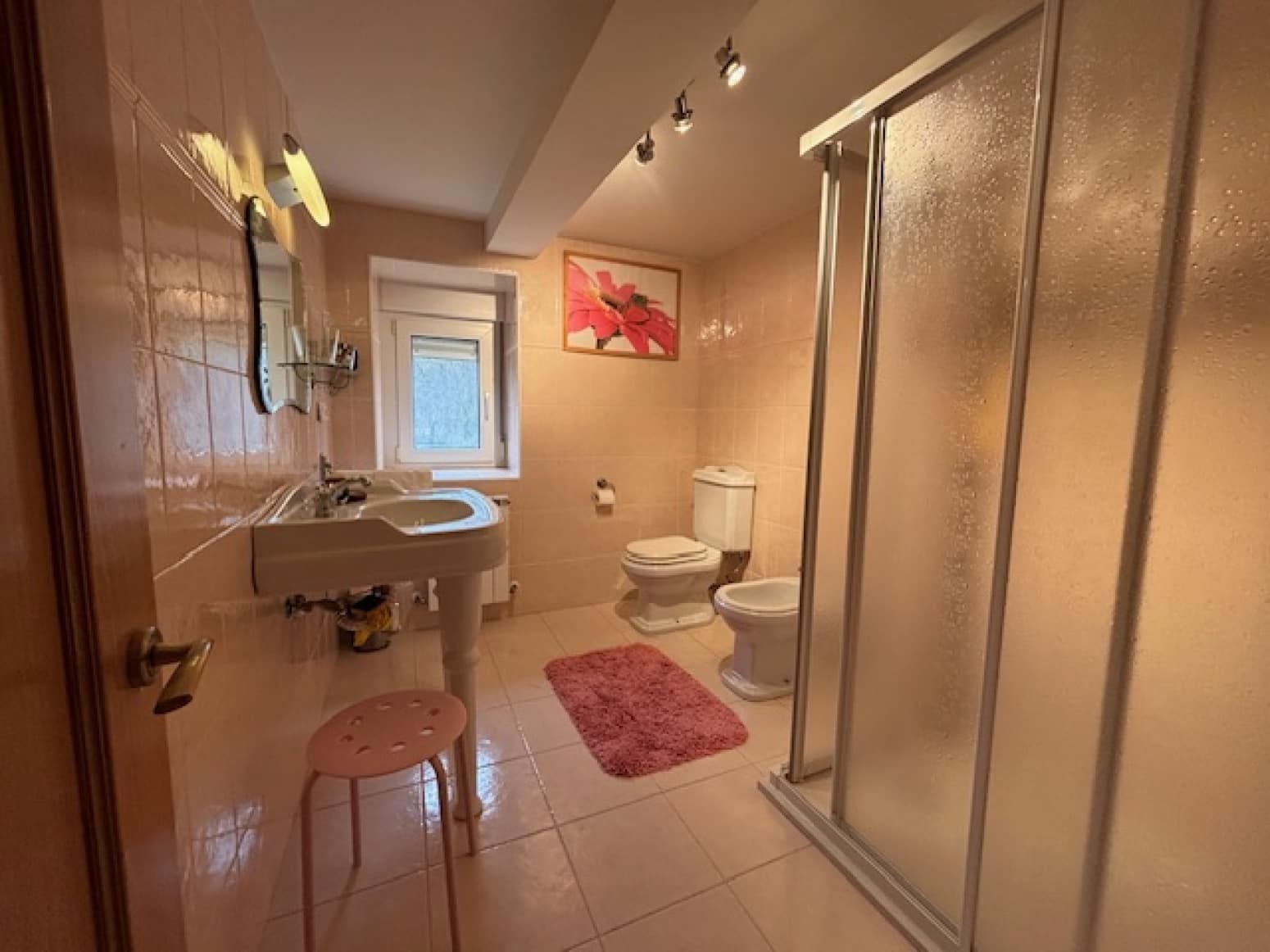 5 soveværelse Villa til salg i Alar del Rey med garage - € 220.000 (Ref: 9619053)