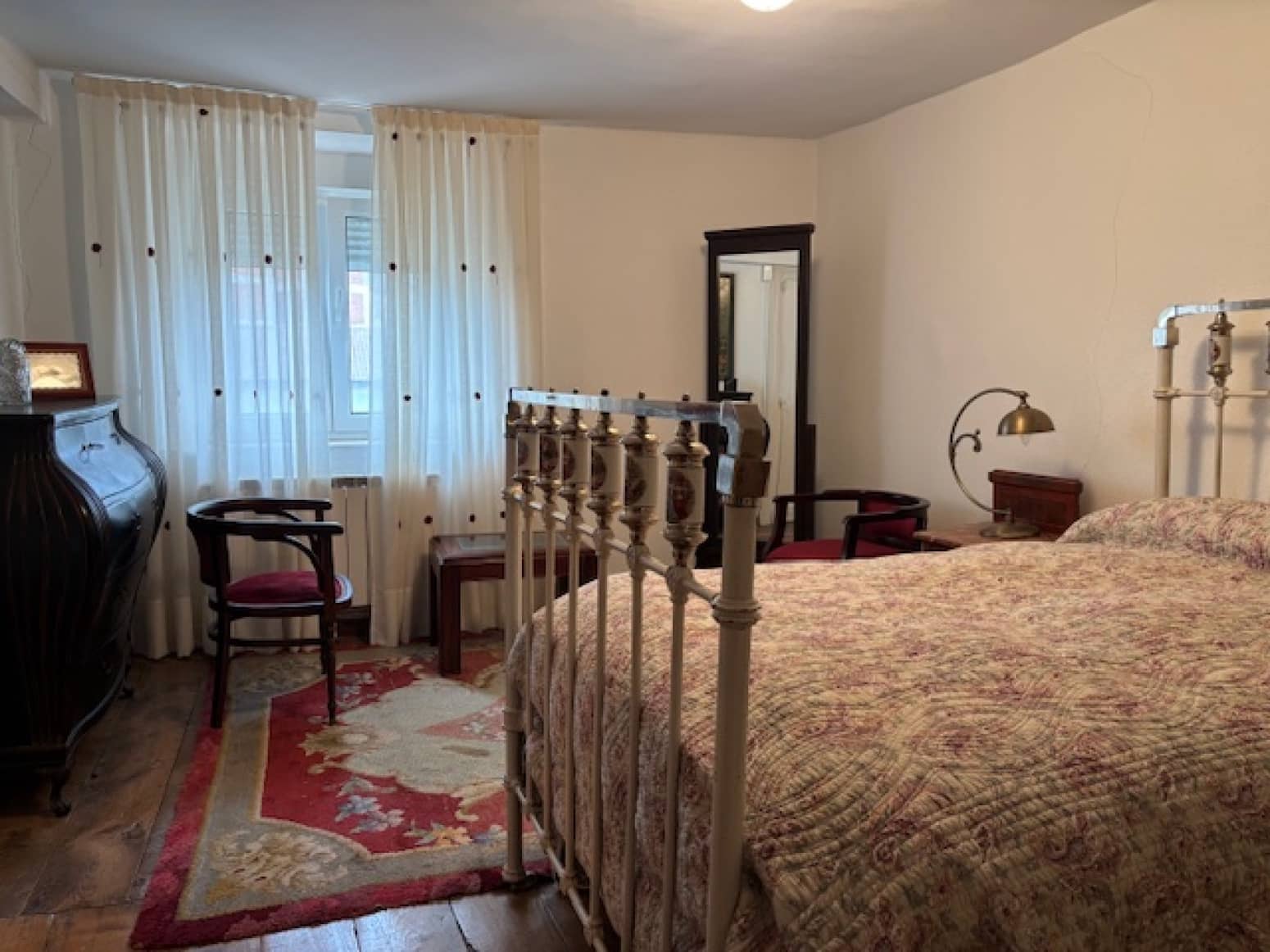 5 soveværelse Villa til salg i Alar del Rey med garage - € 220.000 (Ref: 9619053)