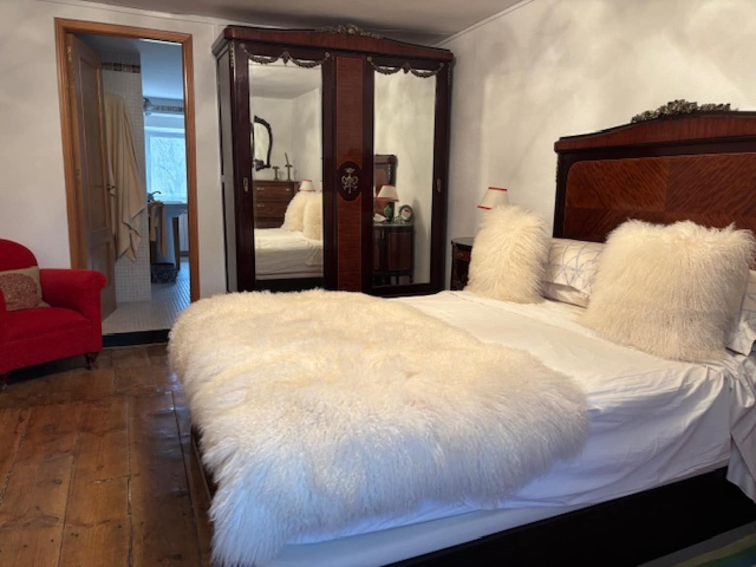 5 soveværelse Villa til salg i Alar del Rey med garage - € 220.000 (Ref: 9619053)