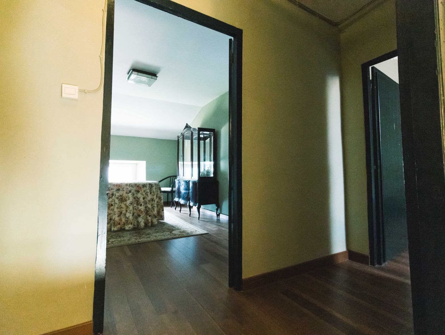 5 soveværelse Villa til salg i Alar del Rey med garage - € 220.000 (Ref: 9619053)