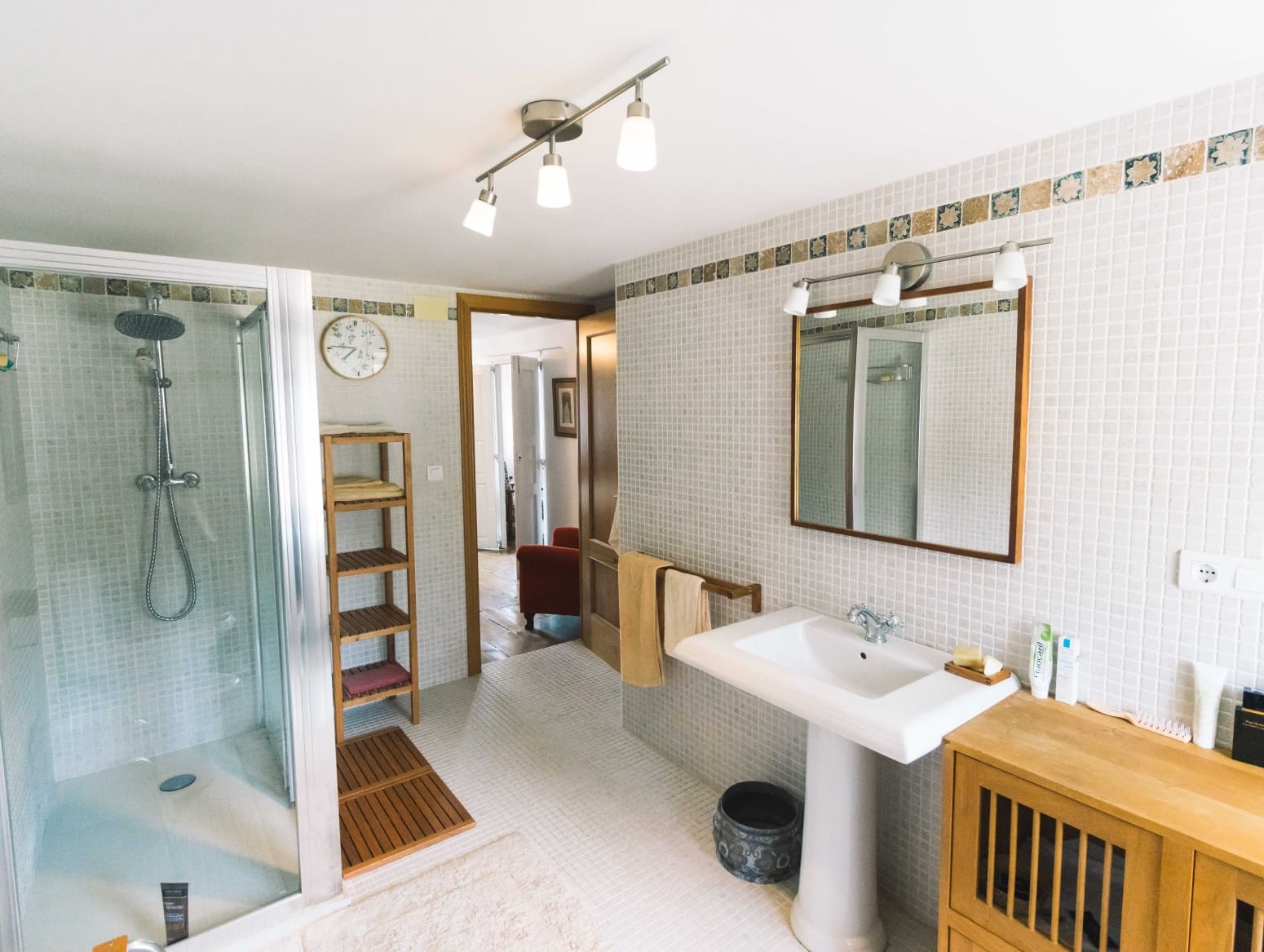 5 soveværelse Villa til salg i Alar del Rey med garage - € 220.000 (Ref: 9619053)