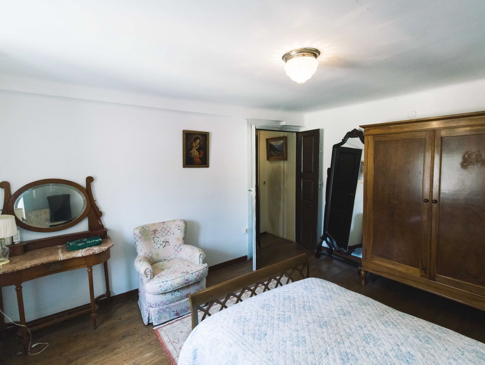 5 soveværelse Villa til salg i Alar del Rey med garage - € 220.000 (Ref: 9619053)