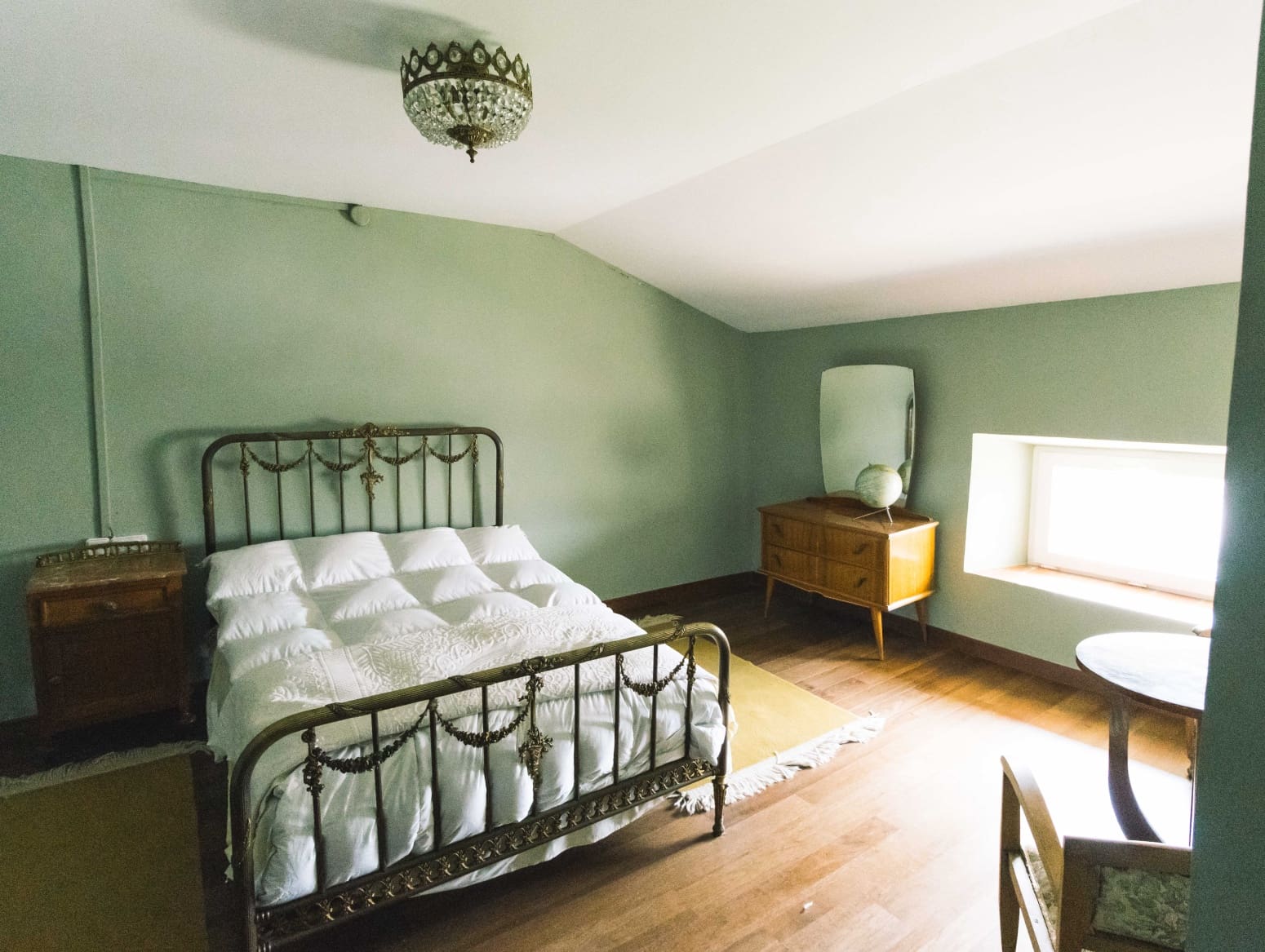 5 soveværelse Villa til salg i Alar del Rey med garage - € 220.000 (Ref: 9619053)