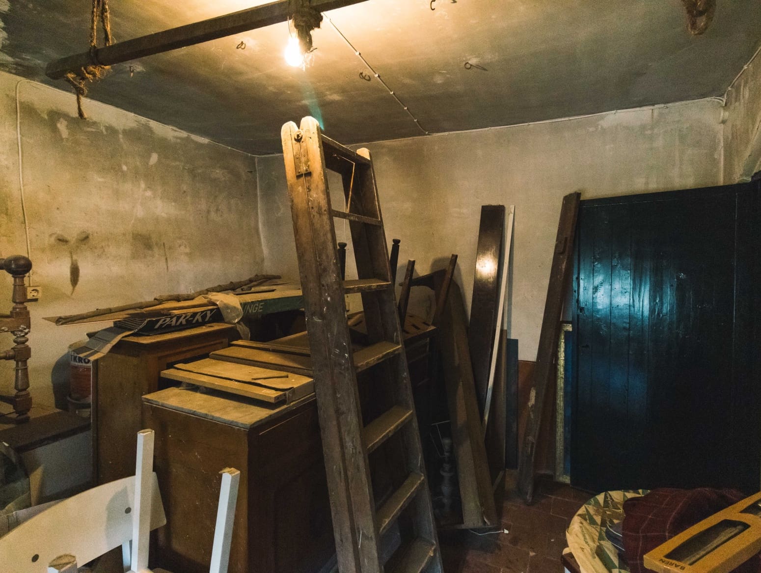 5 soveværelse Villa til salg i Alar del Rey med garage - € 220.000 (Ref: 9619053)